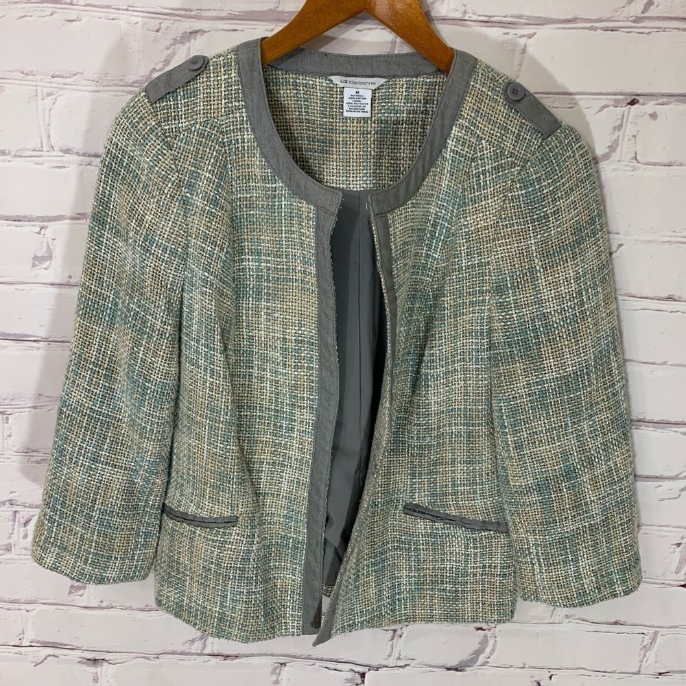 Liz Claiborne medium cropped blazer‎